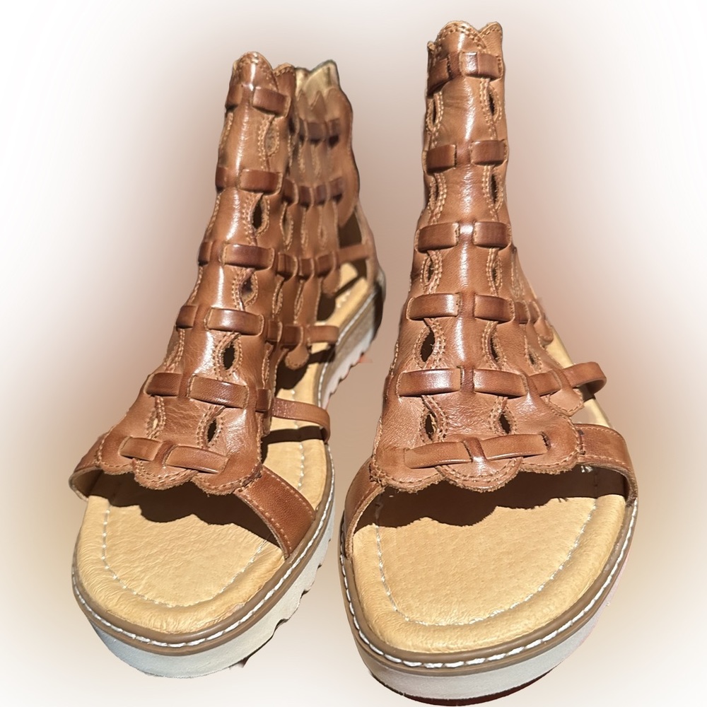 Pikolinos Brandy Gladiator Leather Sandal